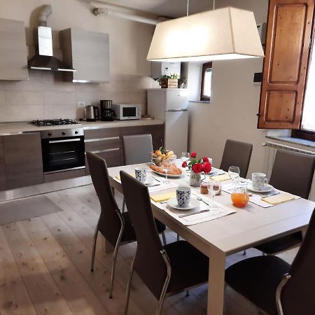 Palazzo Colombini Apartment Лукка Экстерьер фото