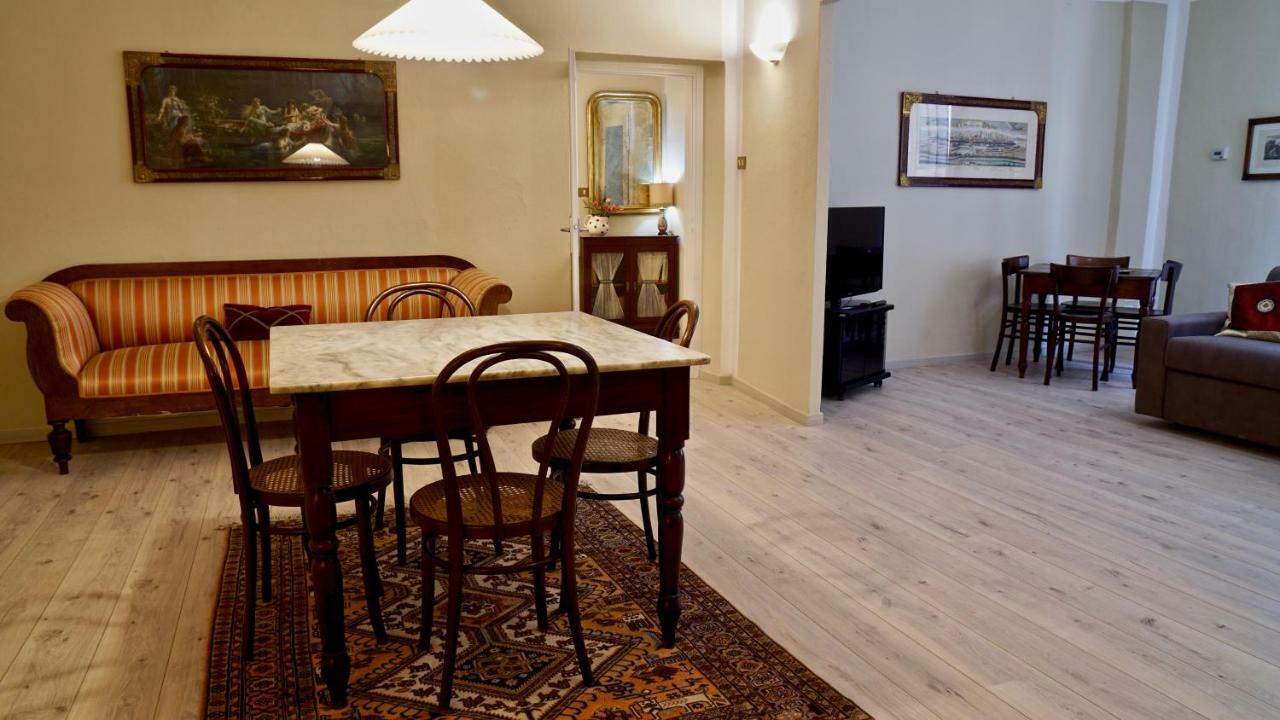 Palazzo Colombini Apartment Лукка Экстерьер фото