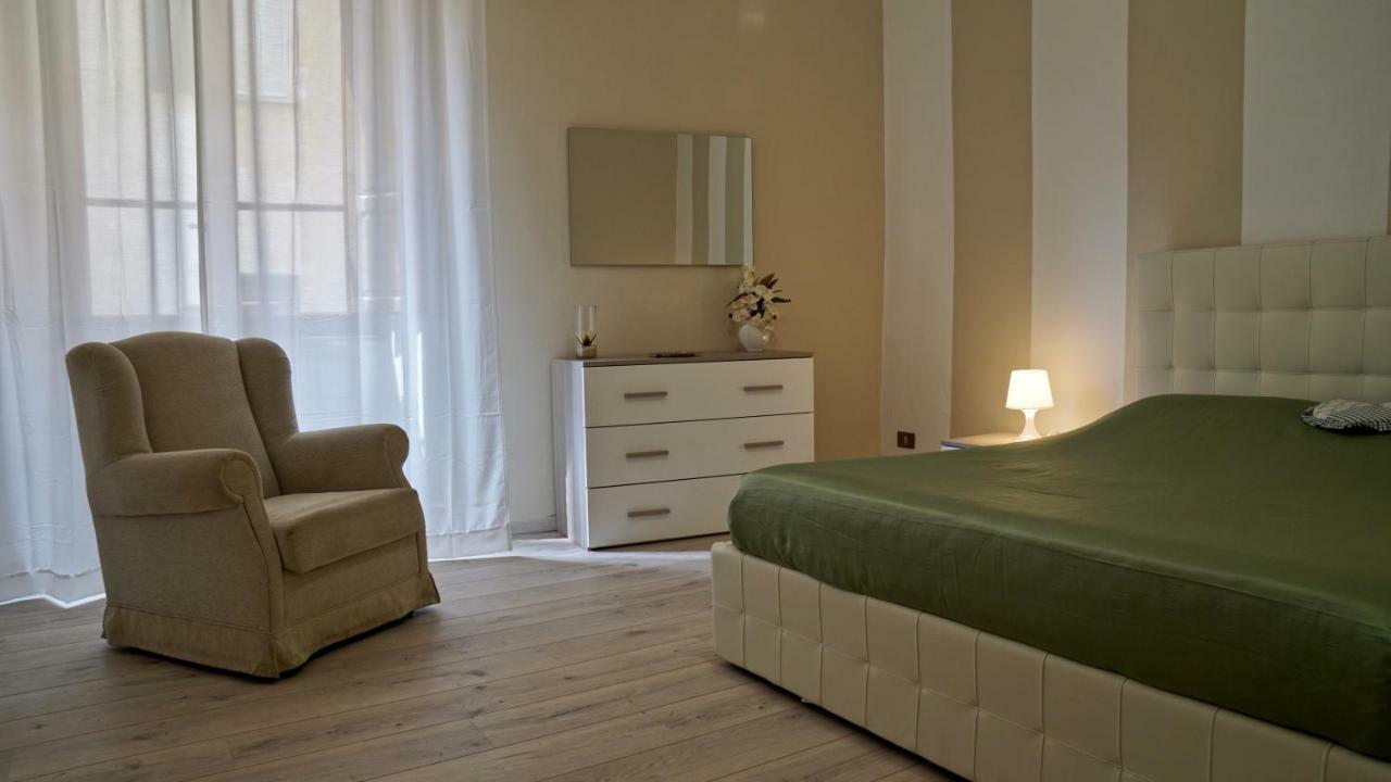 Palazzo Colombini Apartment Лукка Экстерьер фото